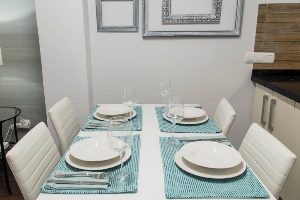 New!!! Luxury City Center & Private Terrace Málaga Eksteriør bilde