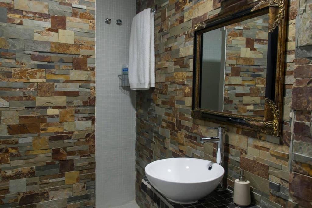 New!!! Luxury City Center & Private Terrace Málaga Eksteriør bilde